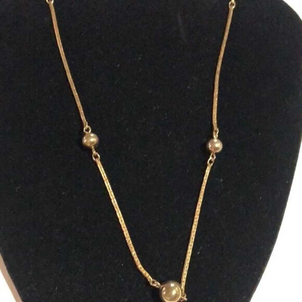 Vintage Avon gold tone women necklace with statio… - image 2