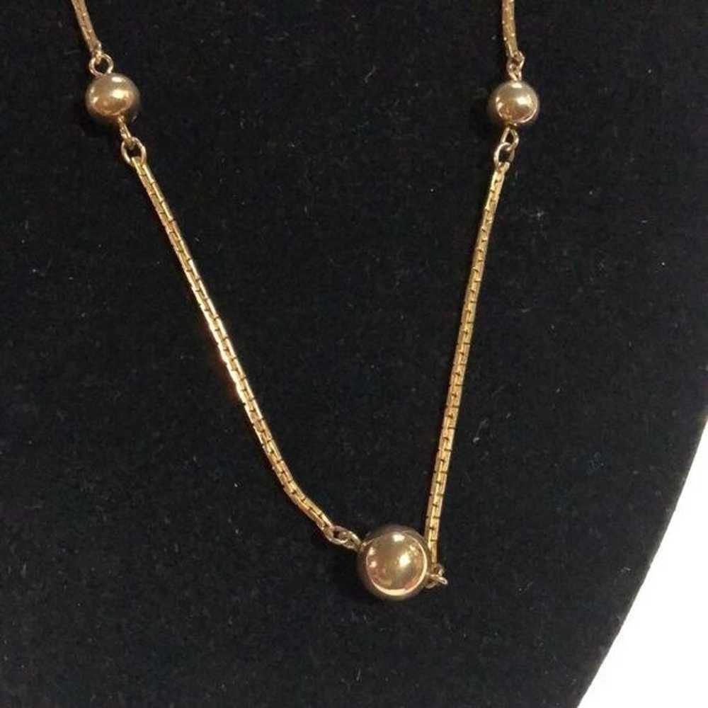 Vintage Avon gold tone women necklace with statio… - image 3