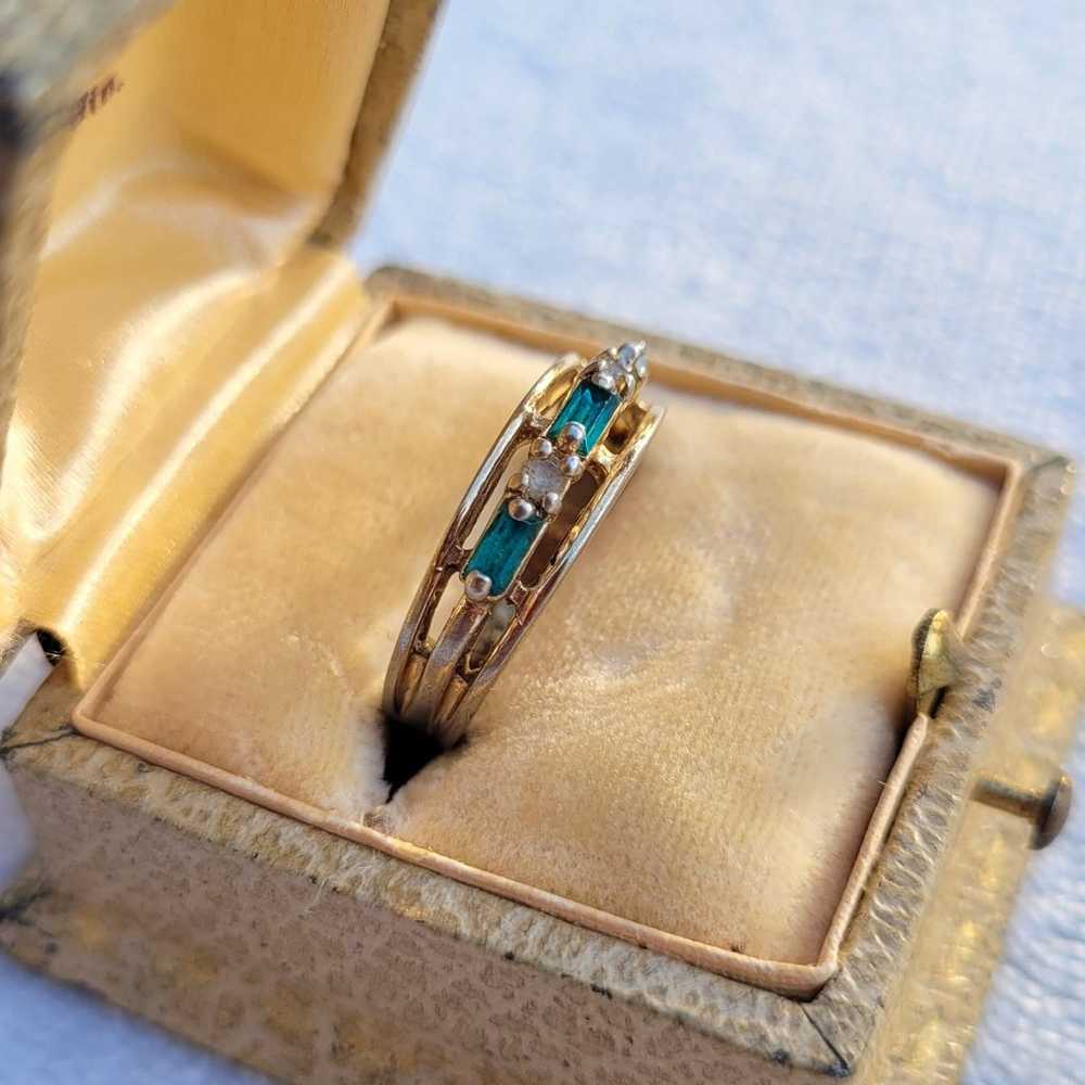 Vintage ESPO 14k Yellow Gold GE Green Stone Ring … - image 2