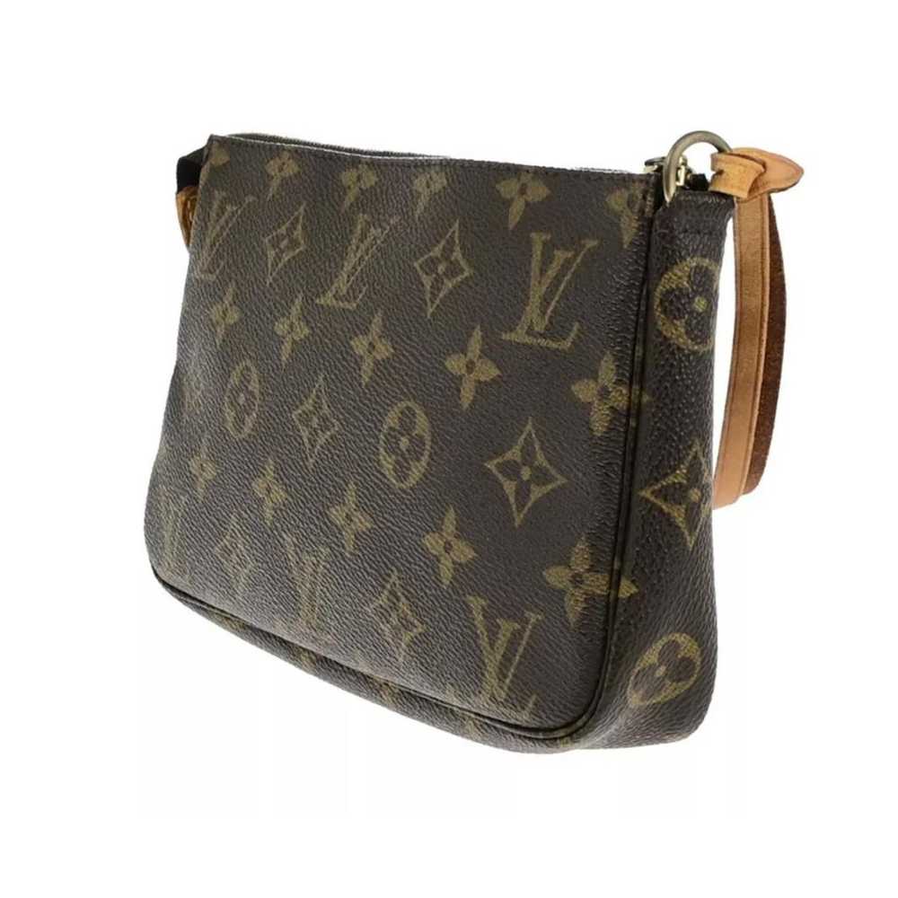 Louis Vuitton Pochette Accessoire leather handbag - image 2