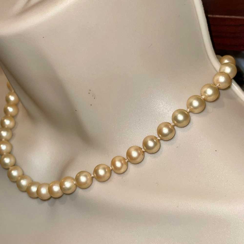 EUC Dusty Pink Faux Pearl Necklace. 16" - image 5