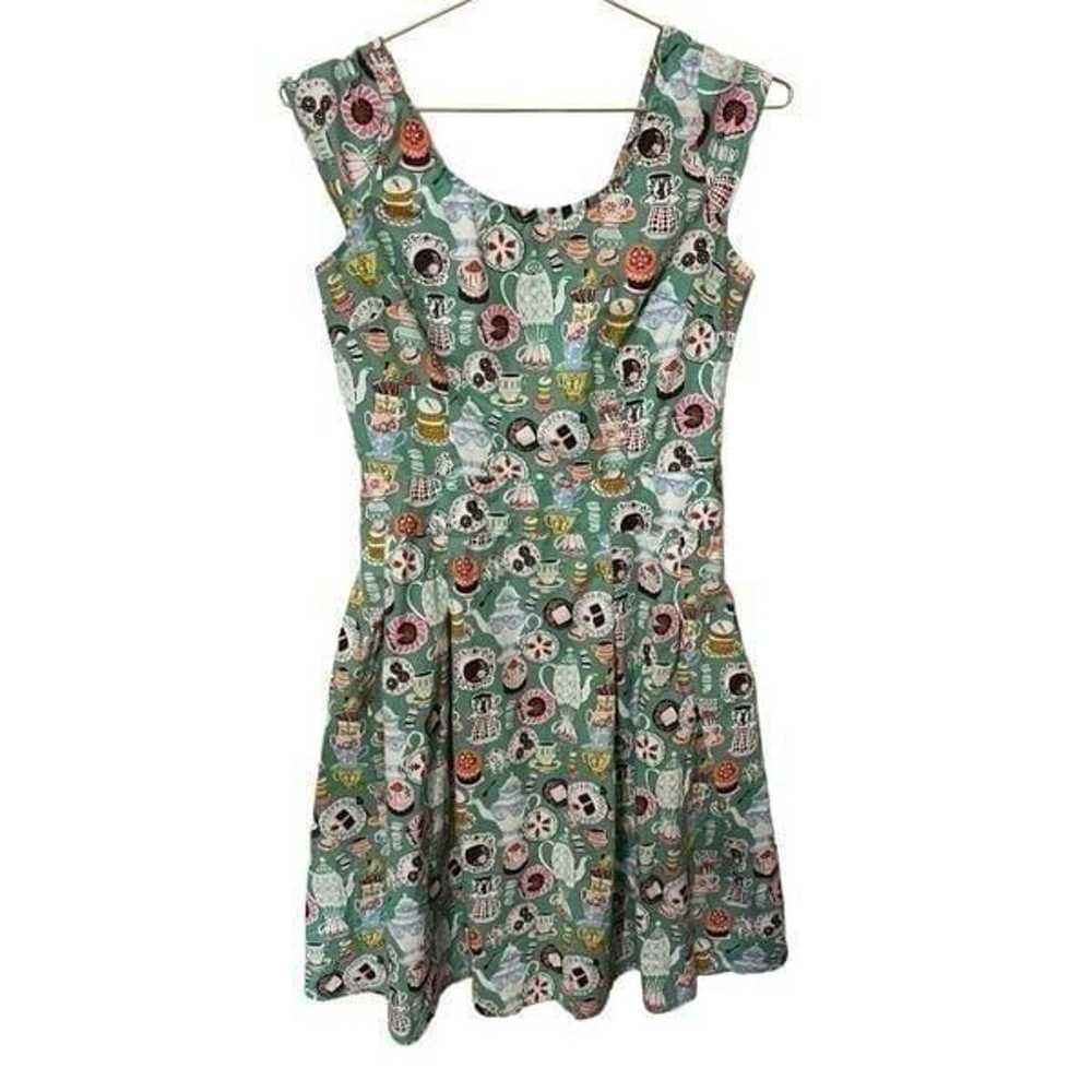 Retrolicious 50s Mad Tea Party Dress in Green - image 5