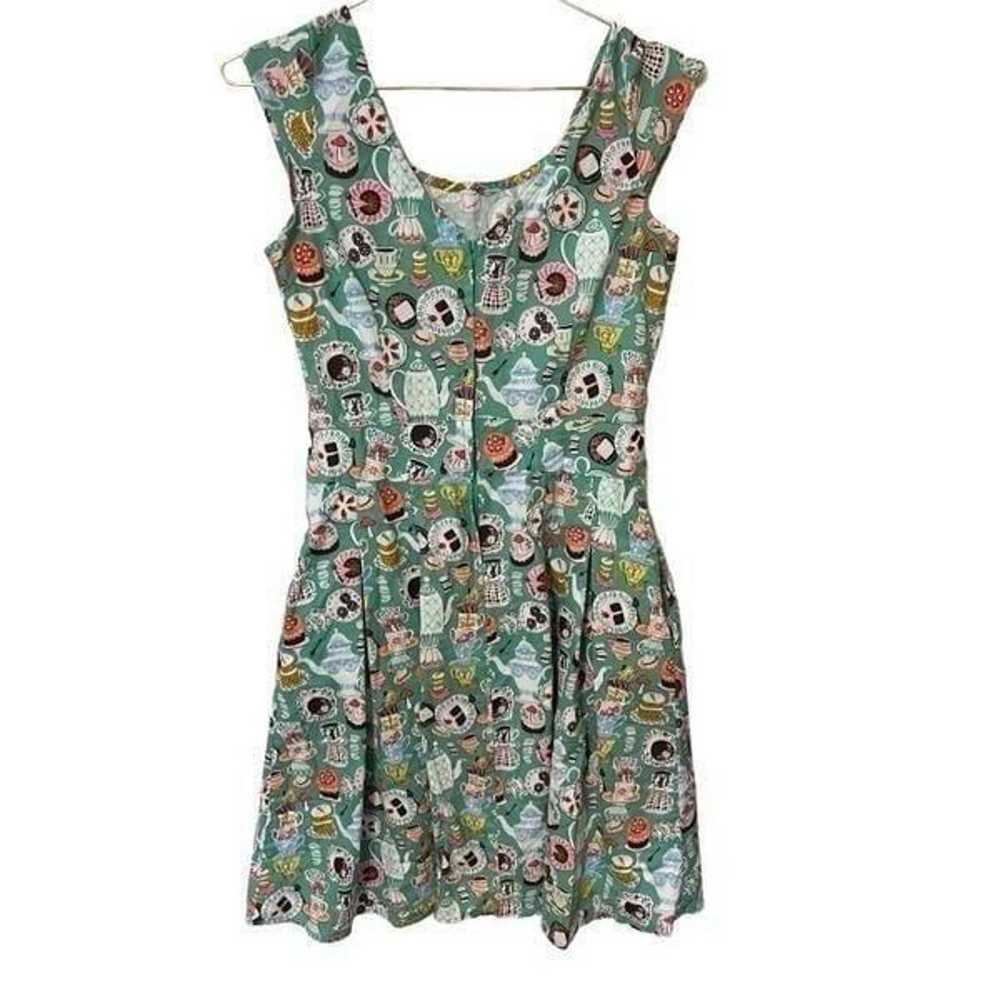 Retrolicious 50s Mad Tea Party Dress in Green - image 6