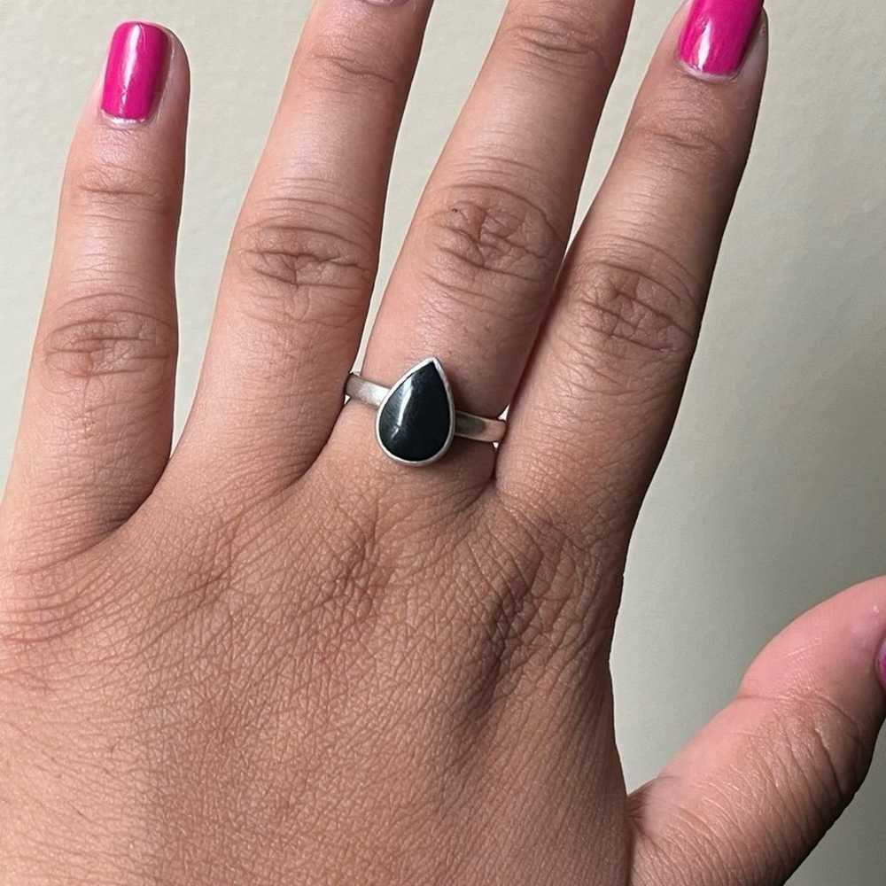 Vintage 925 sterling silver onyx ring - image 2