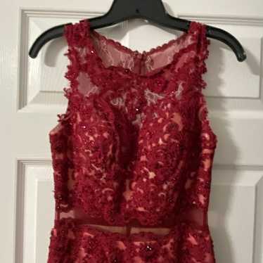 Elegant Burgundy Lace Dress