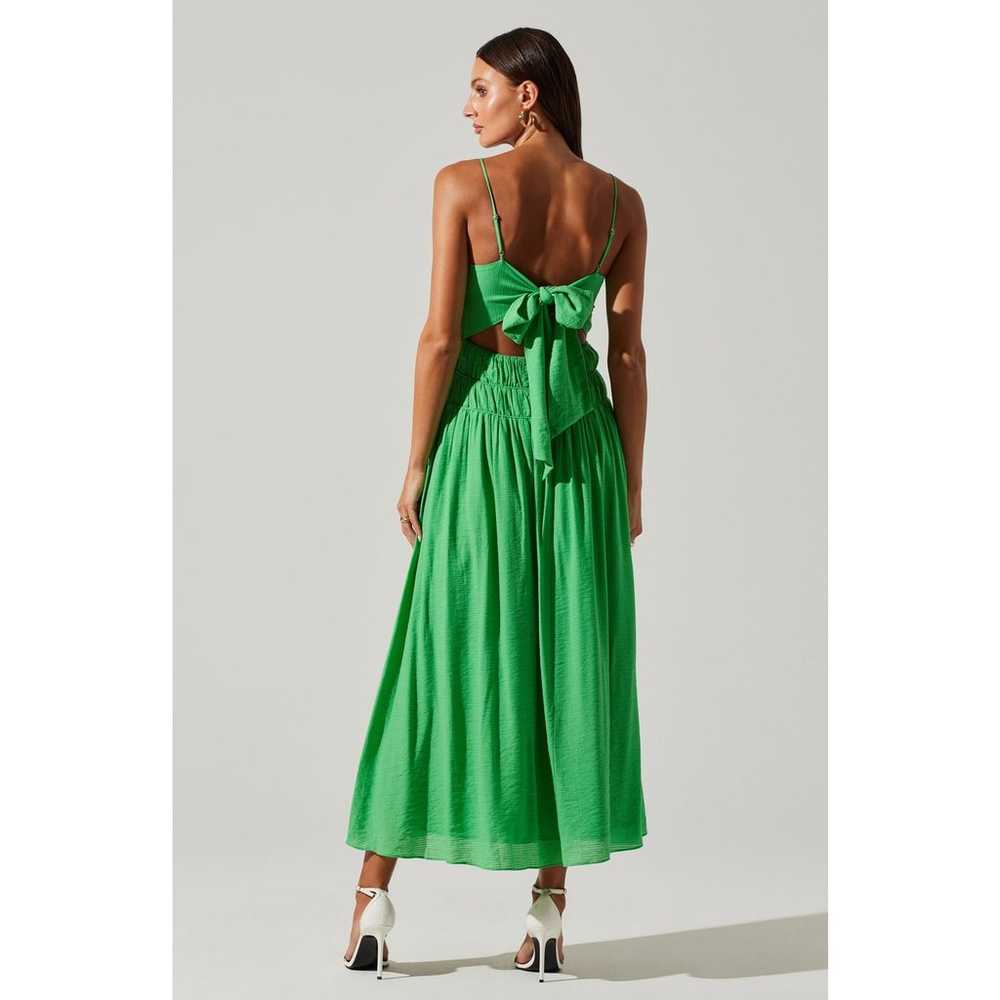 ASTR Kelly Green Andrina Smocked Midi Open Back B… - image 3