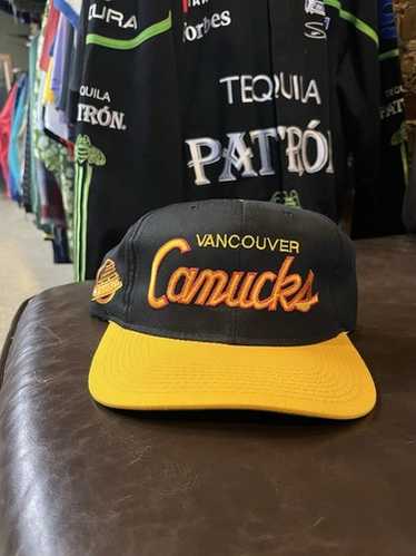 激レア90's ヴィンテージキャップ NHL バンクーバーカナックス vtg rare vancouver canucks skate logo sports specialties