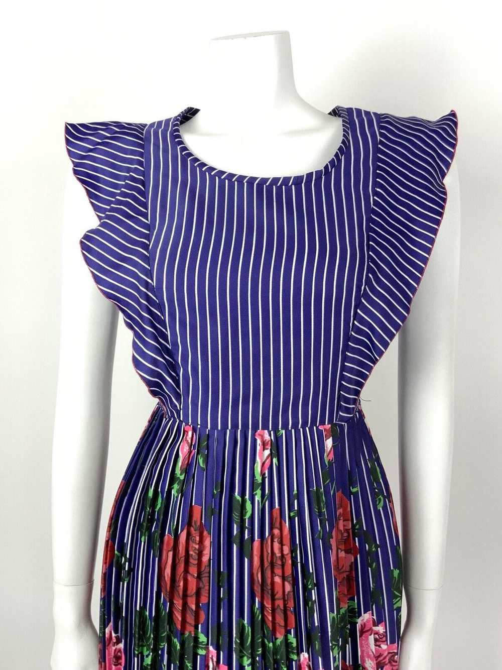 VTG 60s 70s BLUE WHITE RED PINK PIN STRIPE FLORAL… - image 3