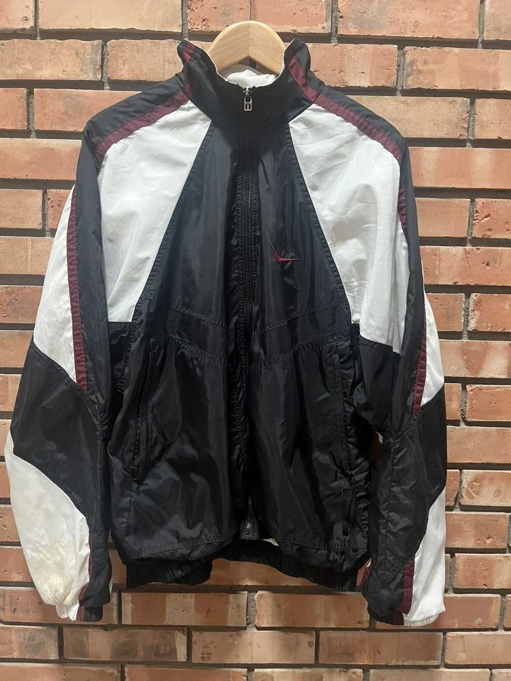 Nike × Vintage Vintage Nike Windbreaker Jacket - image 1