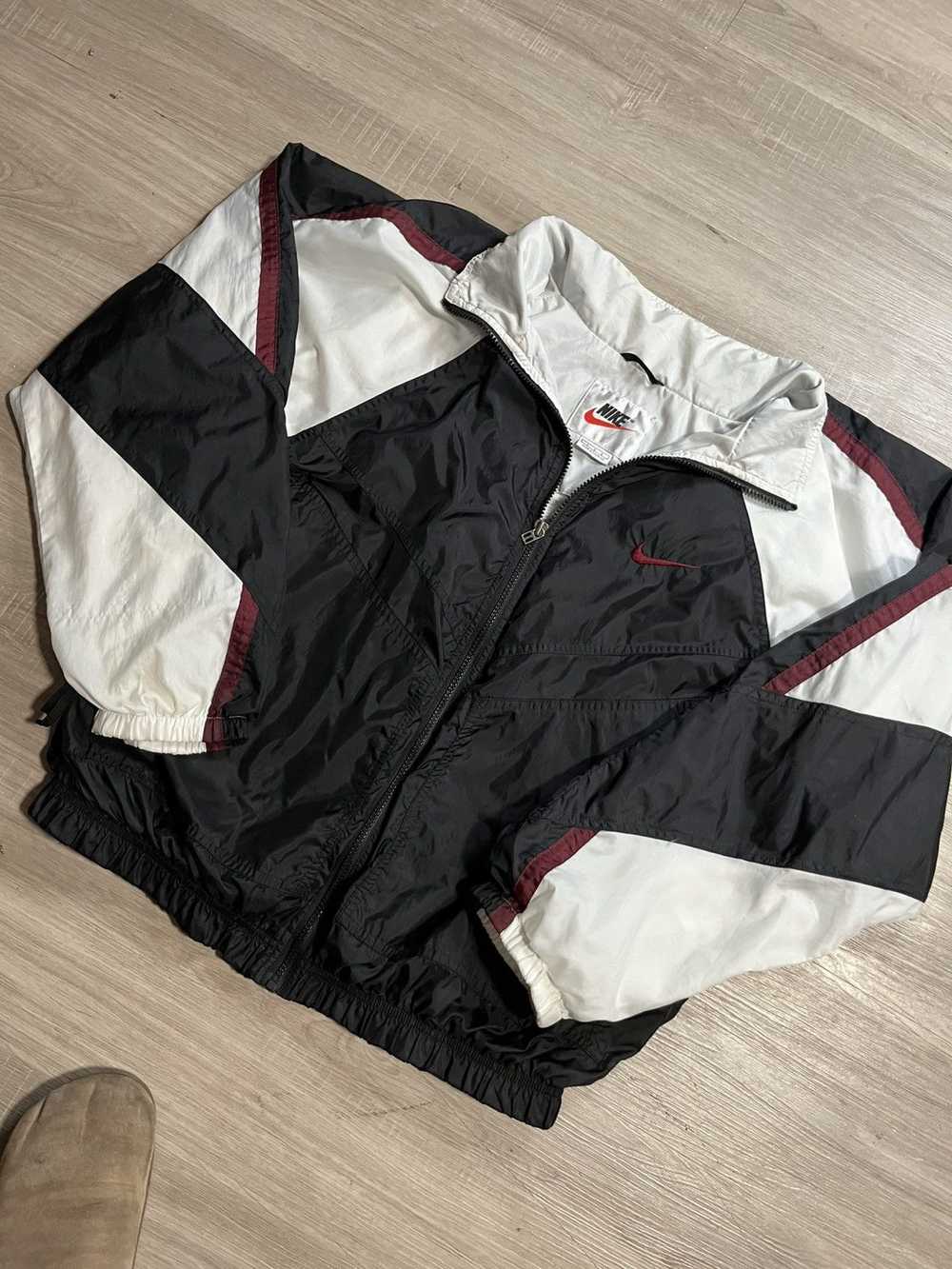 Nike × Vintage Vintage Nike Windbreaker Jacket - image 7