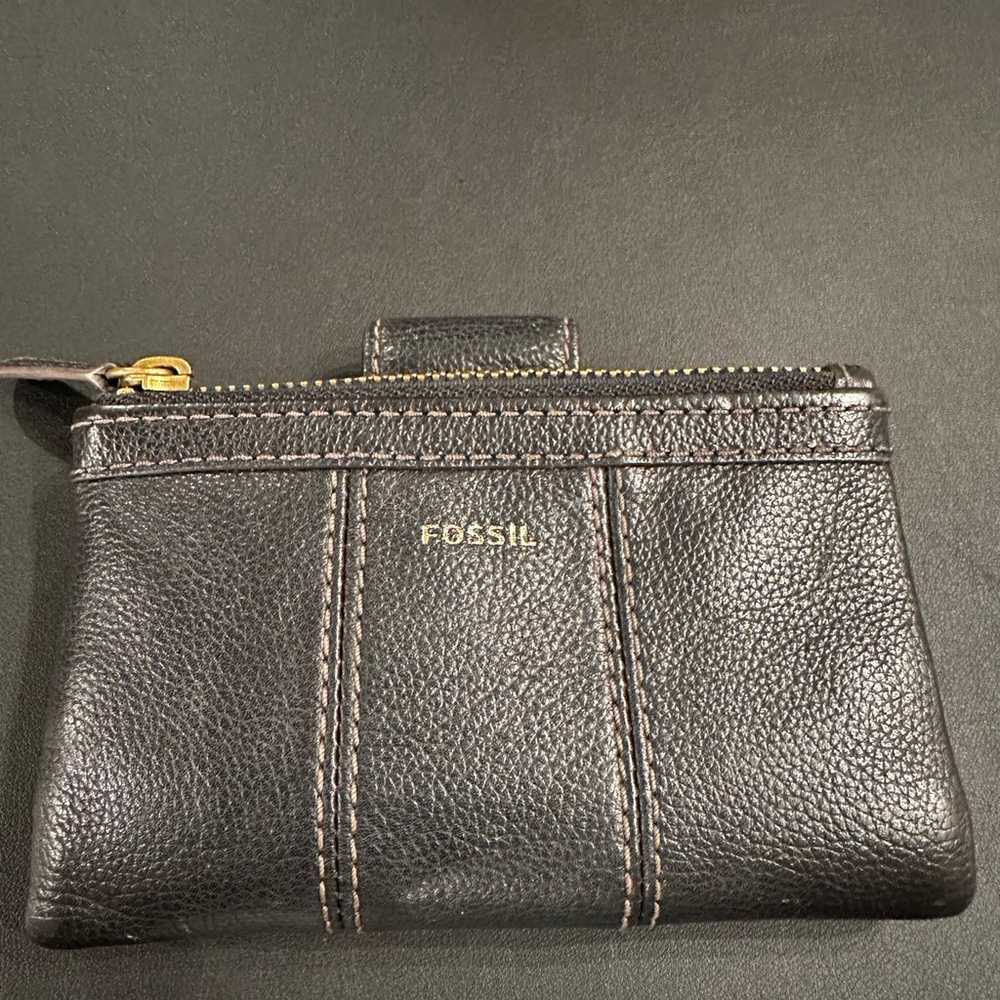 Women’s Vintage Fossil Leather Black Wallet EUC - image 1