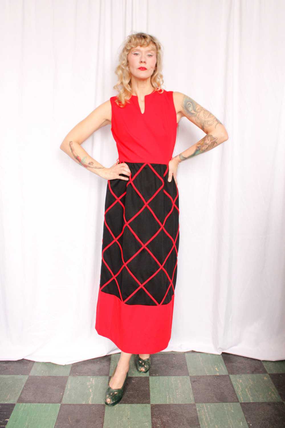 1960s Red & Black Diamond Pattern Maxi Dress - Sm… - image 1