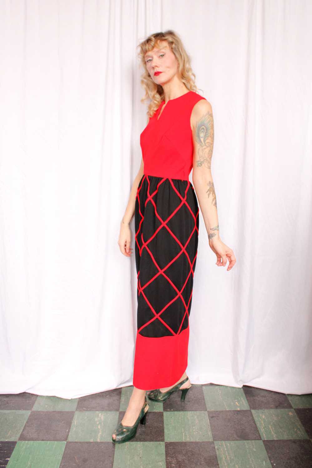 1960s Red & Black Diamond Pattern Maxi Dress - Sm… - image 8