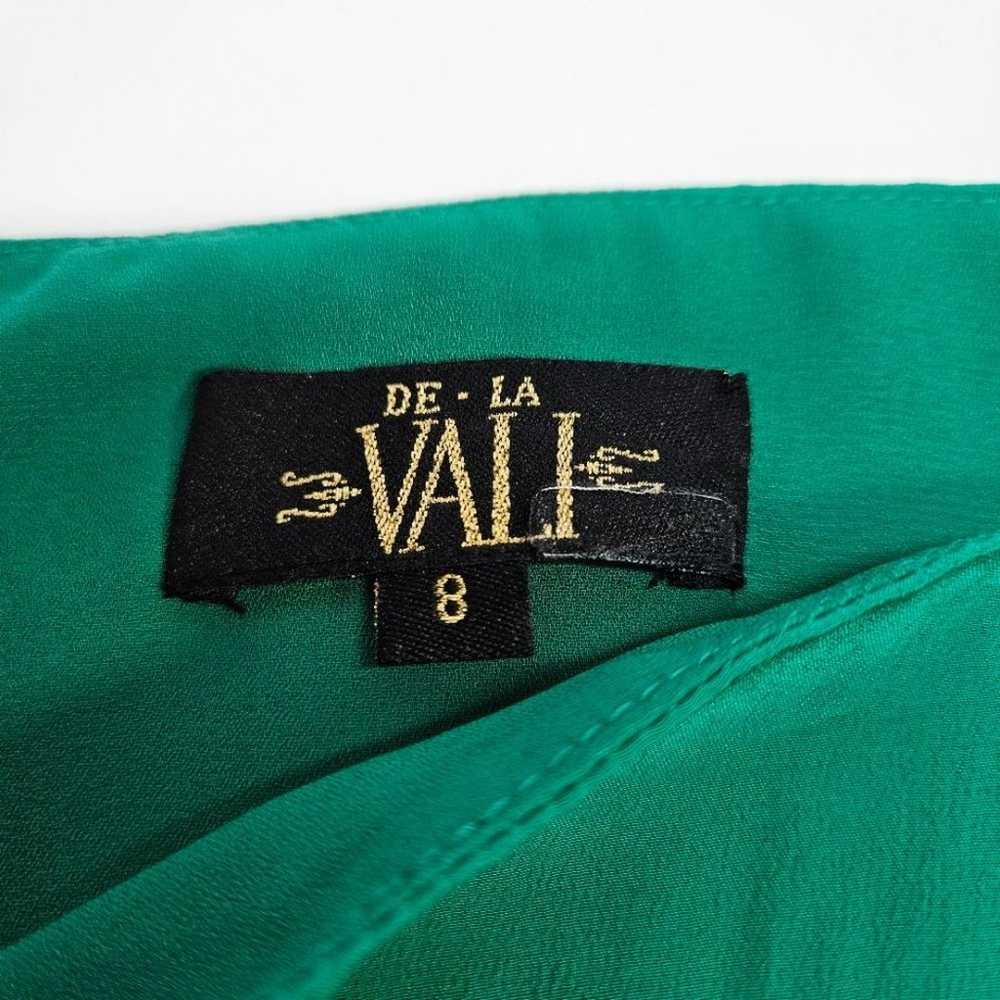 De La Vali Presley Green Drop Waist Long Gown Leg… - image 6