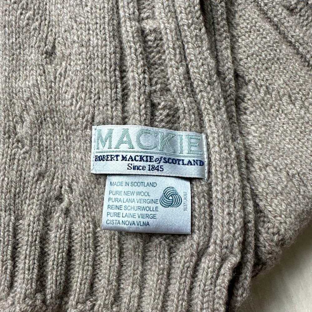 Robert Mackie muffler, 100% wool, made in Scotlan… - image 2