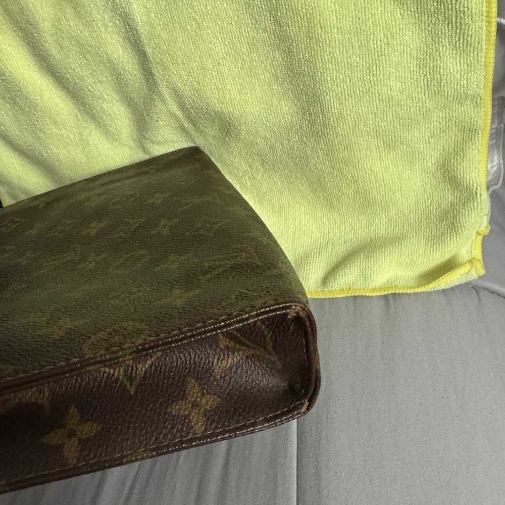 Louis Vuitton Vintage Toiletry Pouch 26 - image 6