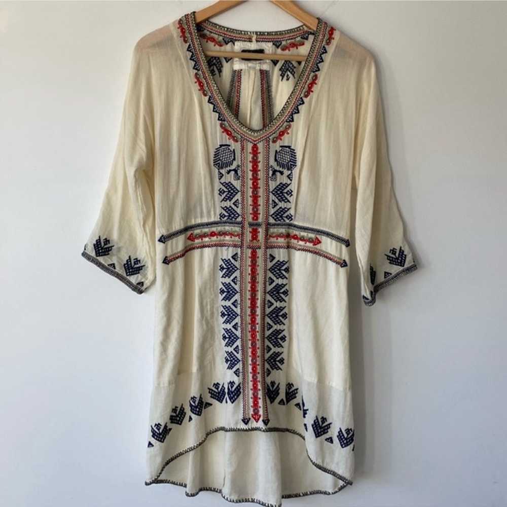 Biya Johnny Was Embroidered V Neck Tunic Top Crea… - image 1