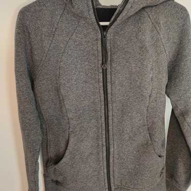 Lululemon scuba hoodie size 6