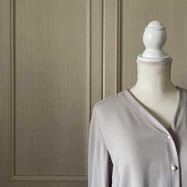 33 Ward 23 Niijusanku Blouse Shirt Top Pearl Gray… - image 1