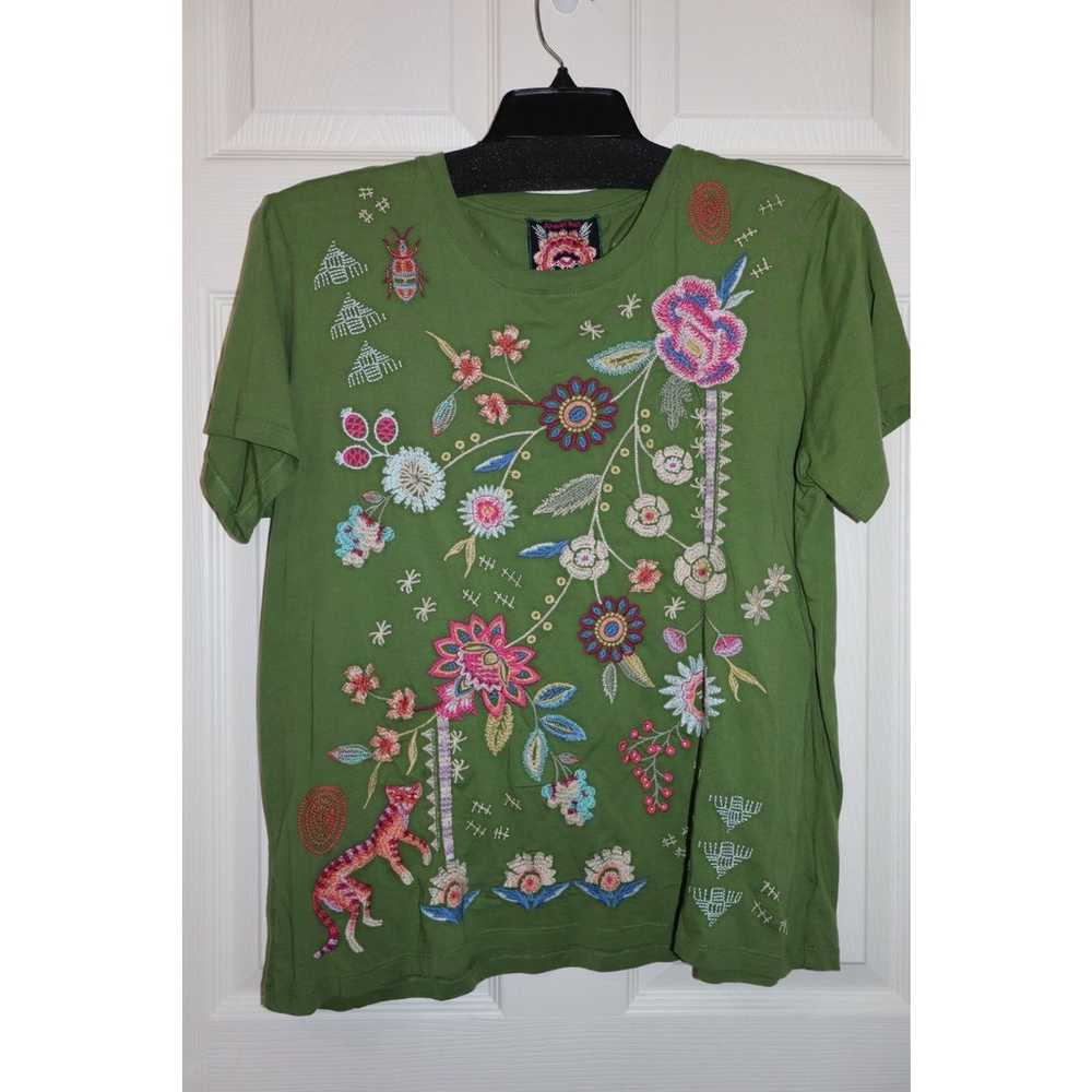 Size large Johnny was embroidery T-shirt - image 1