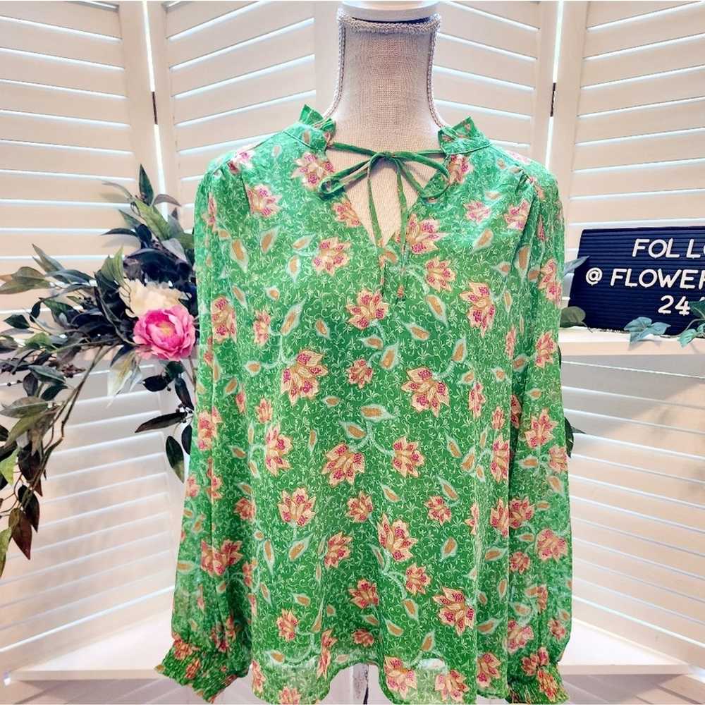 JOIE GREEN FLORAL FRONT TIE BLOUSE SIZE XL - image 1