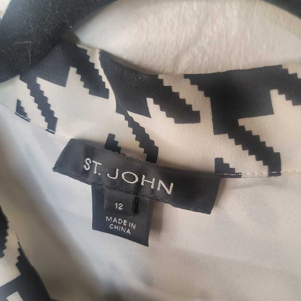 St. John Black/White Houndstooth Silk Blouse - image 4