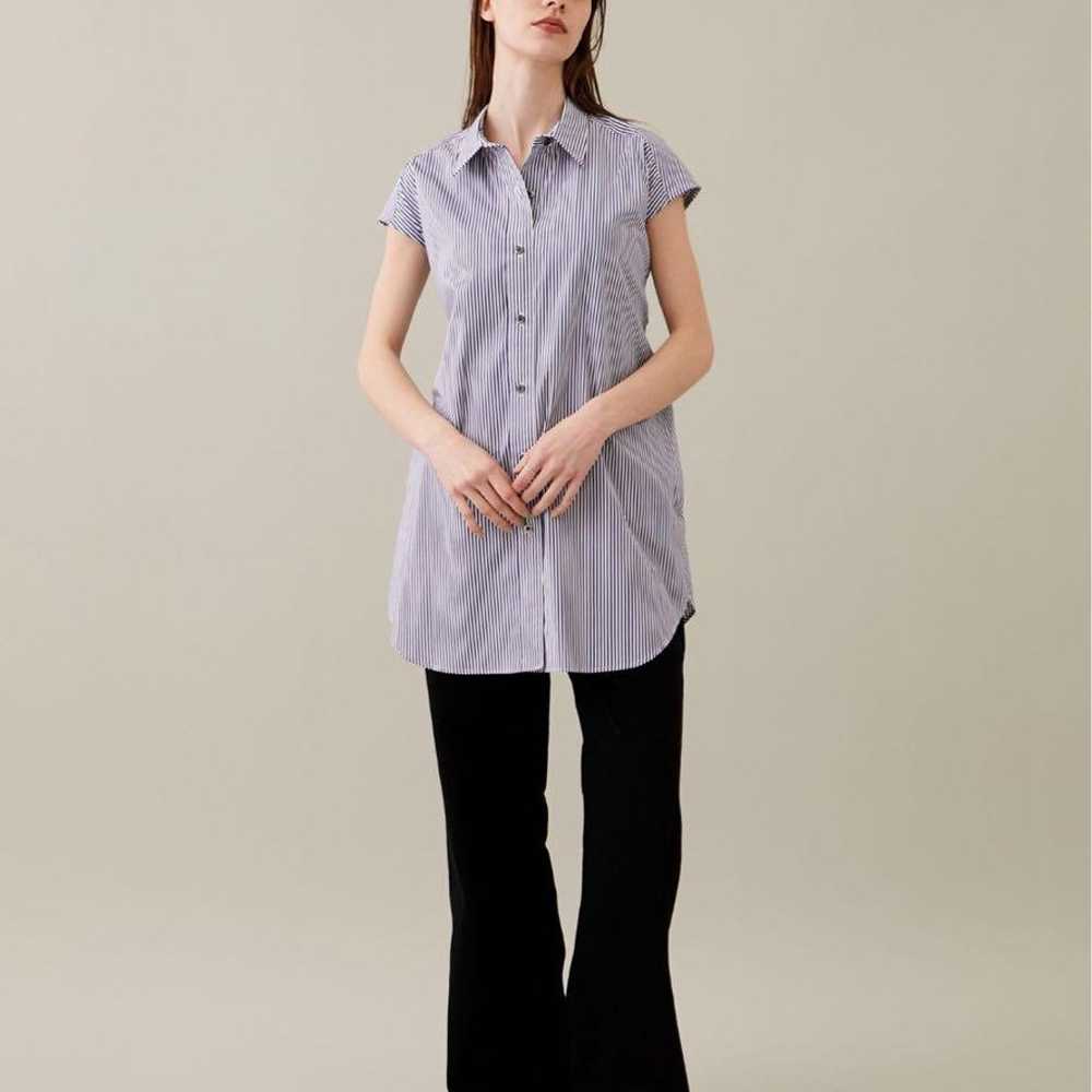 Stripe Broad Cross Hanging Sleeve Shirt - image 9