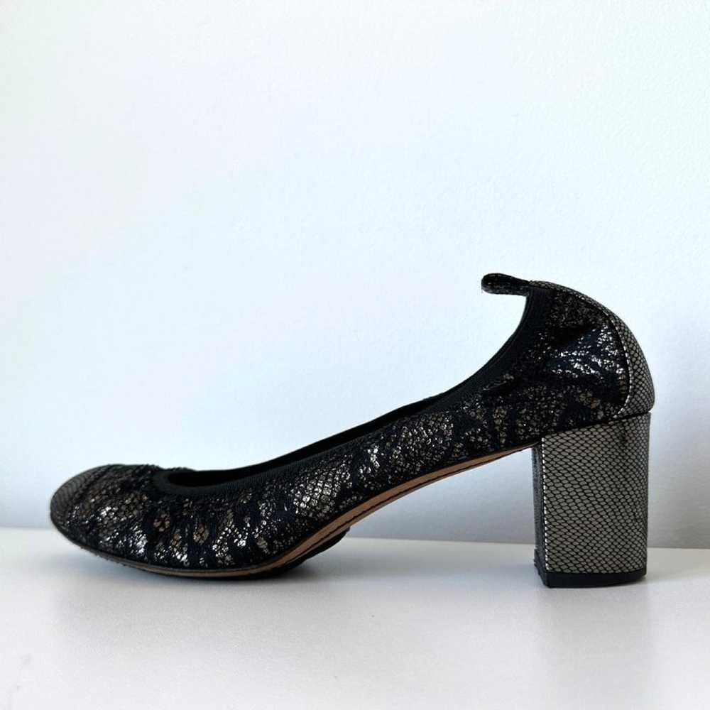 Chanel Leather heels - image 3