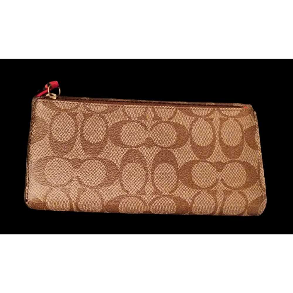 Coach Coach Peyton Signature checkbook Wallet - image 2