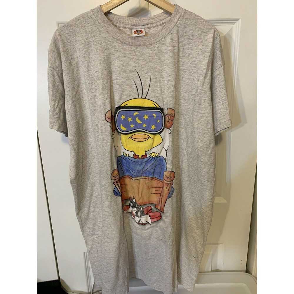 Vintage Vtg Tweety Bird T ShIrt Wights Out 1999 L… - image 9