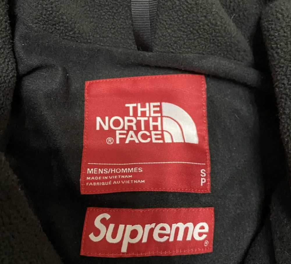 Supreme × The North Face Supreme tnf the north fa… - image 4