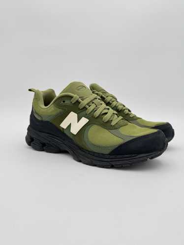 New Balance × The Basement The Basement 2002R Moss