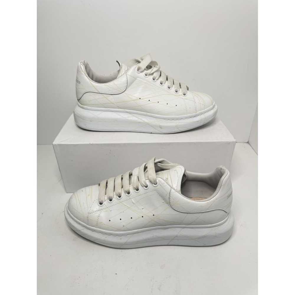 Alexander McQueen Oversize leather low trainers - image 4