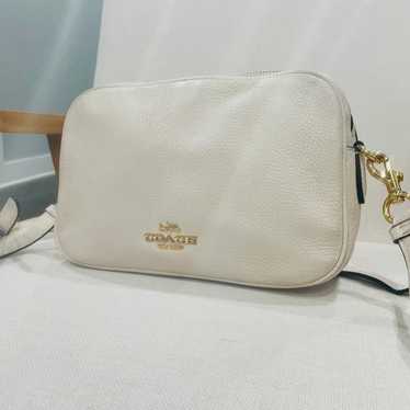 Coach Off- White Camera Bag double zipper pebbled 