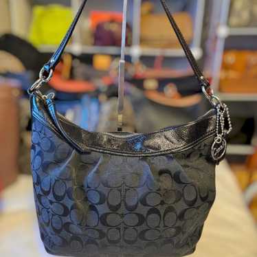 Coach F13744 Signature Hobo Bag