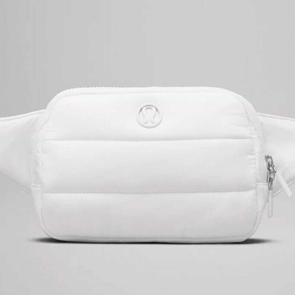 New Lululemon Everywhere Belt Bag in Wunderpuff (… - image 1