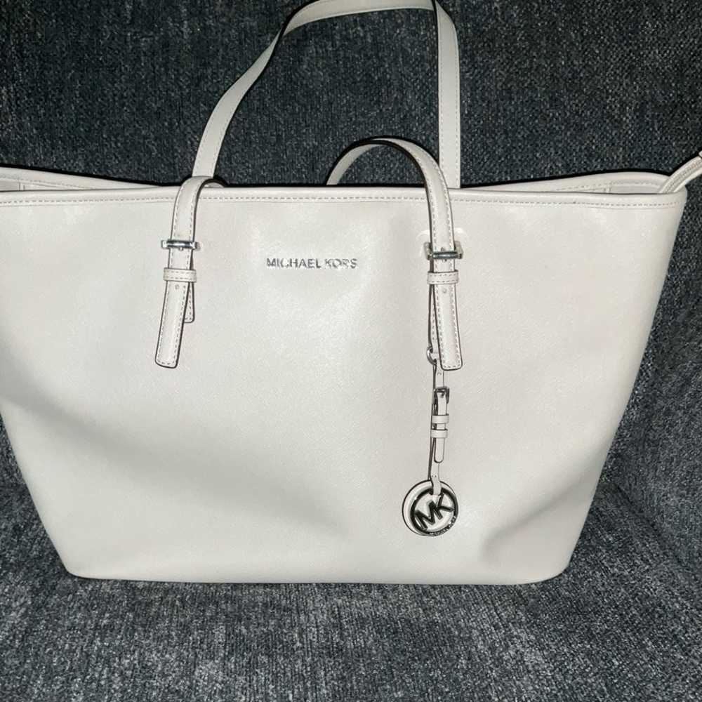 Michael Kors Jet Set Large Carry All Tote - image 1