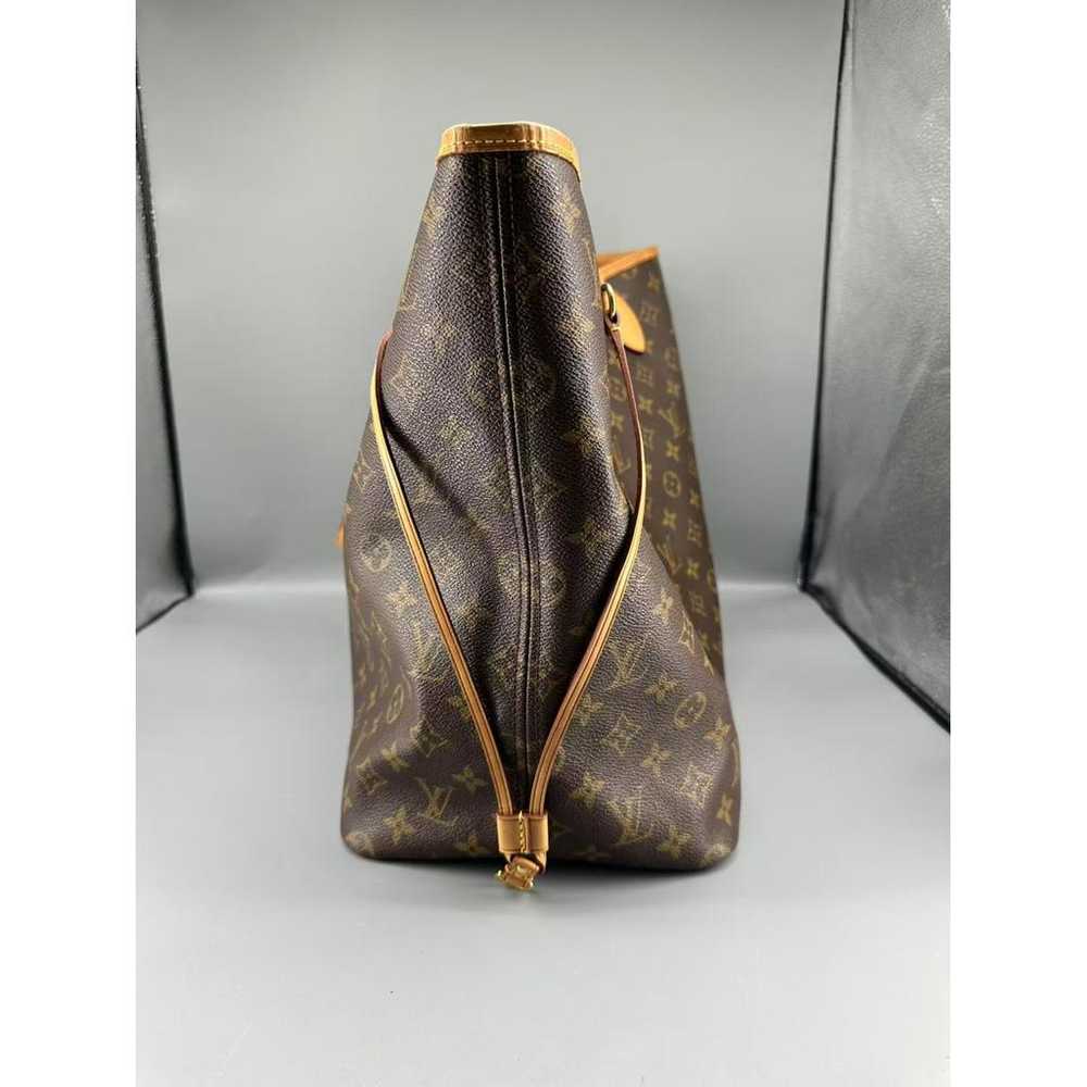 Louis Vuitton Neverfull leather tote - image 7