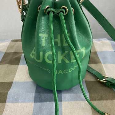 The leather bucket bags