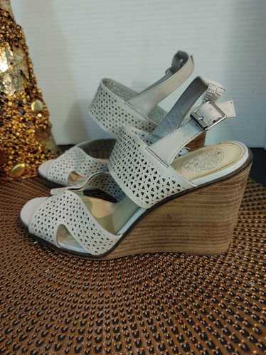 Vince Camuto Vince Camuto Delinda Wedges Size 8.5