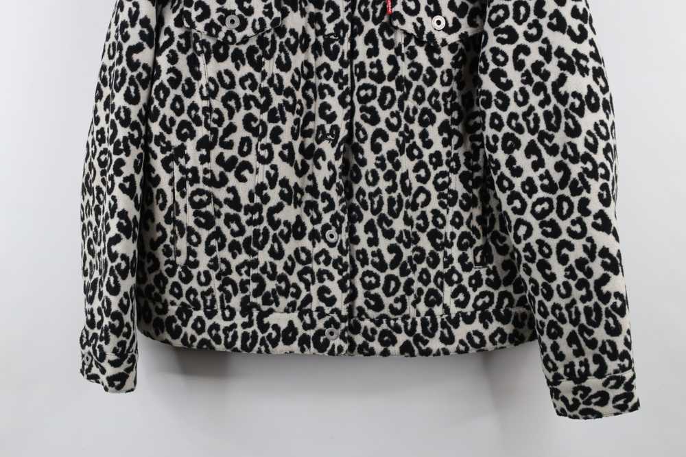 Levi's × Vintage Vintage Y2K Levis Cheetah Print … - image 3