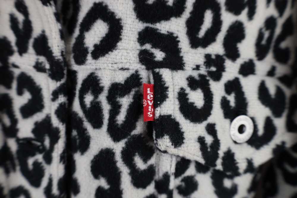 Levi's × Vintage Vintage Y2K Levis Cheetah Print … - image 4