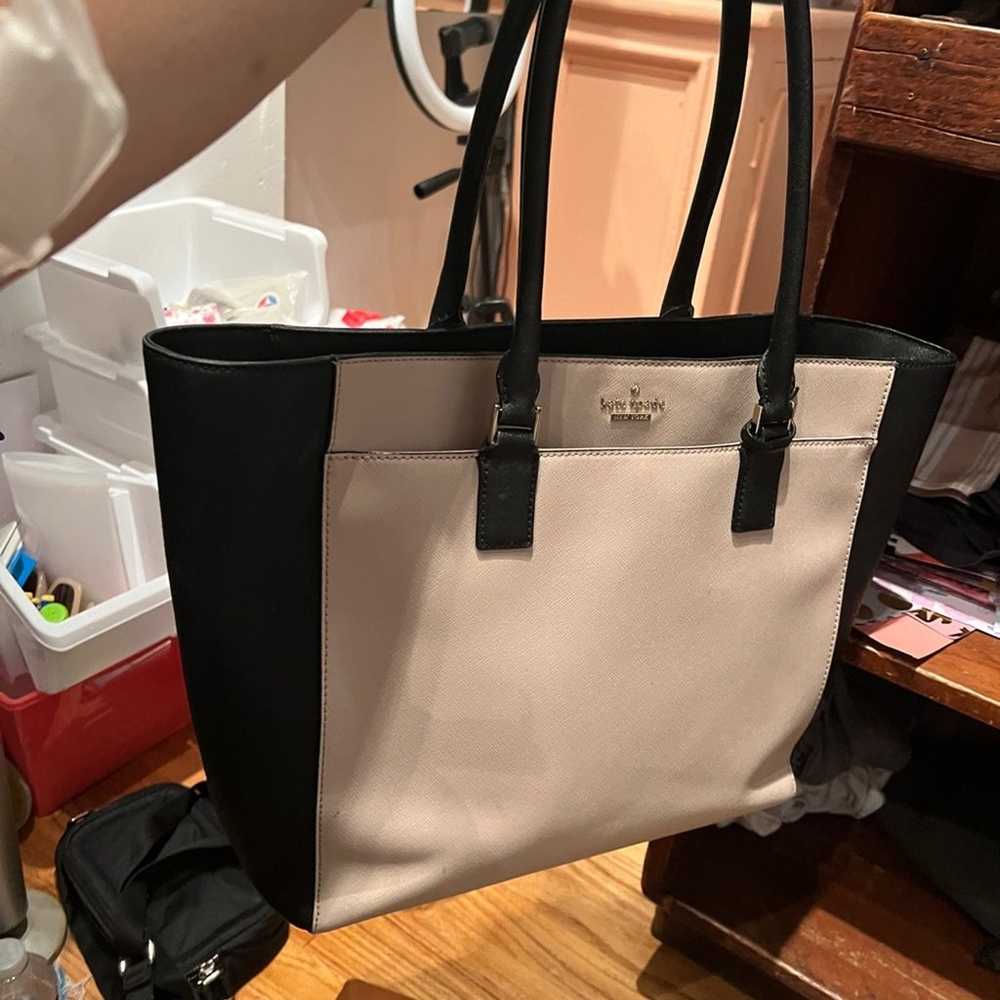 Kate spade black and cream leather tote bag - image 4