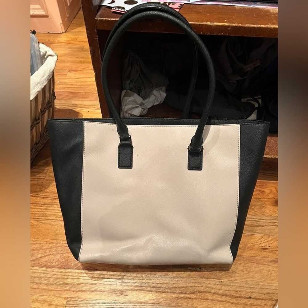 Kate spade black and cream leather tote bag - image 5