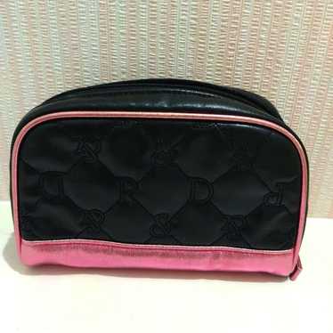 Black and pink quilted pouch