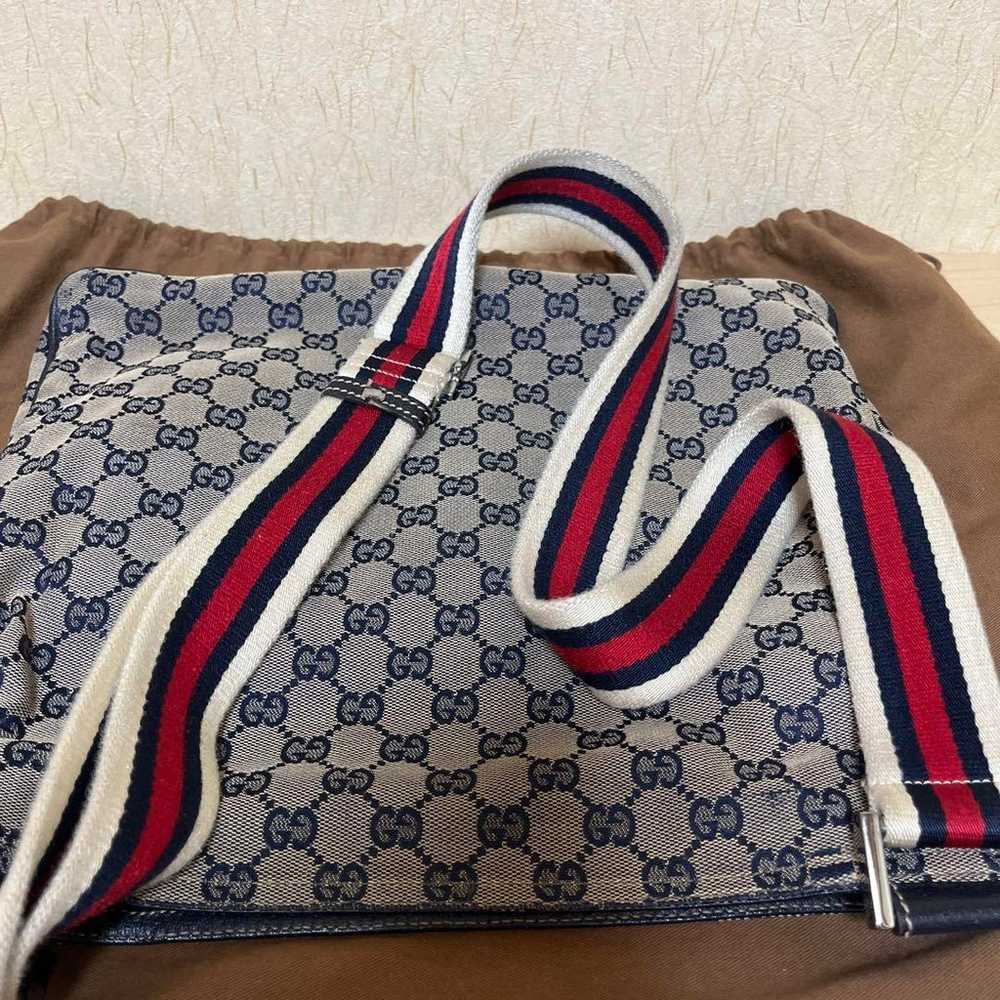 GUCCI shoulder bag - image 3