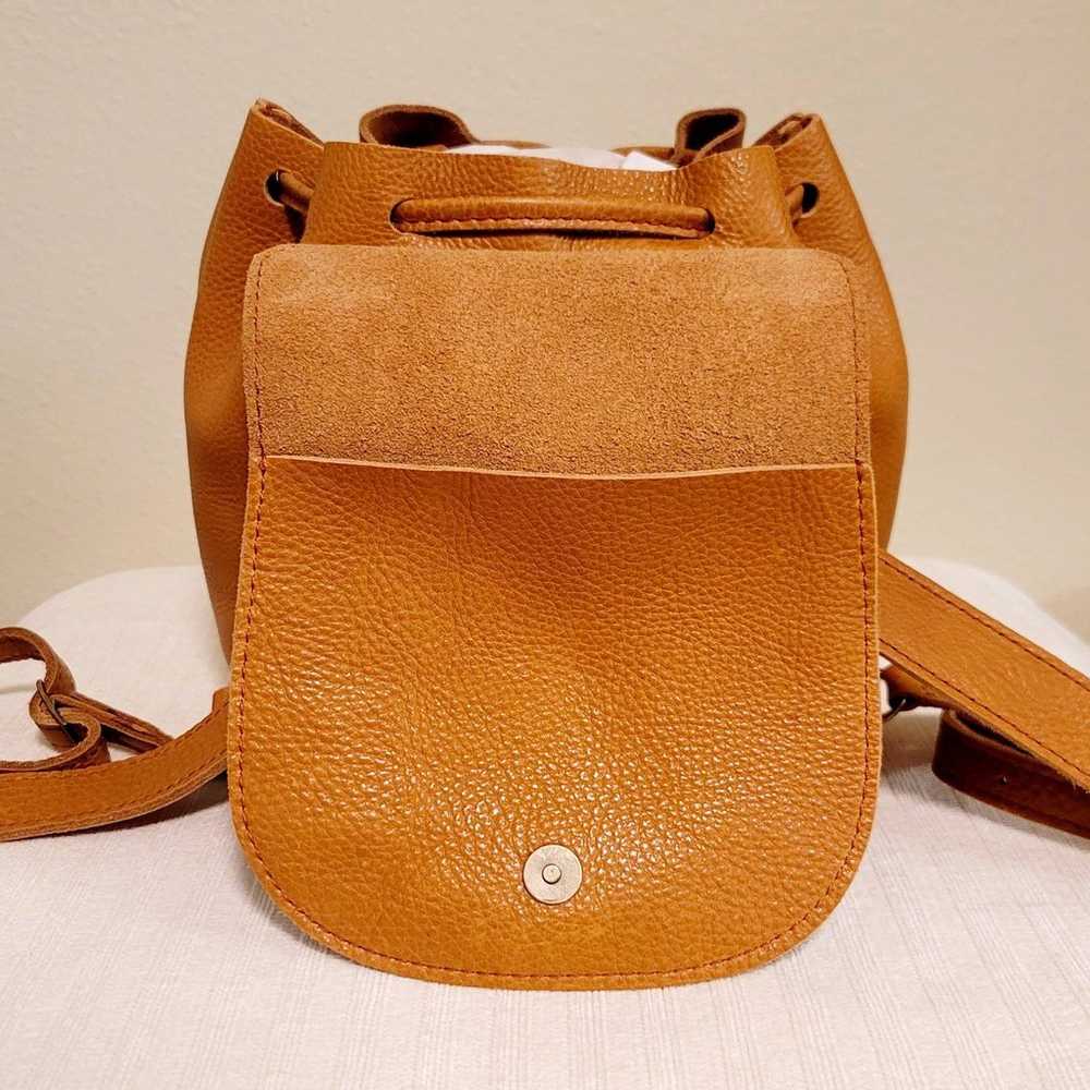 Portland Leather Goods DUNE Bucket Backpack - image 10