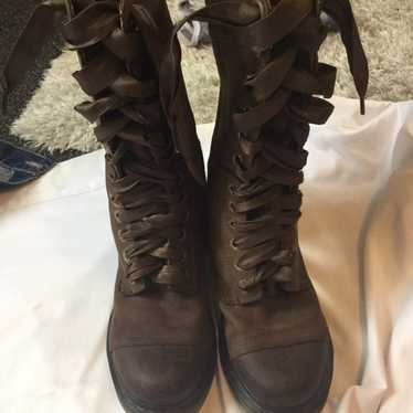 Dr Martens 1914 Vintage Triumph Boots