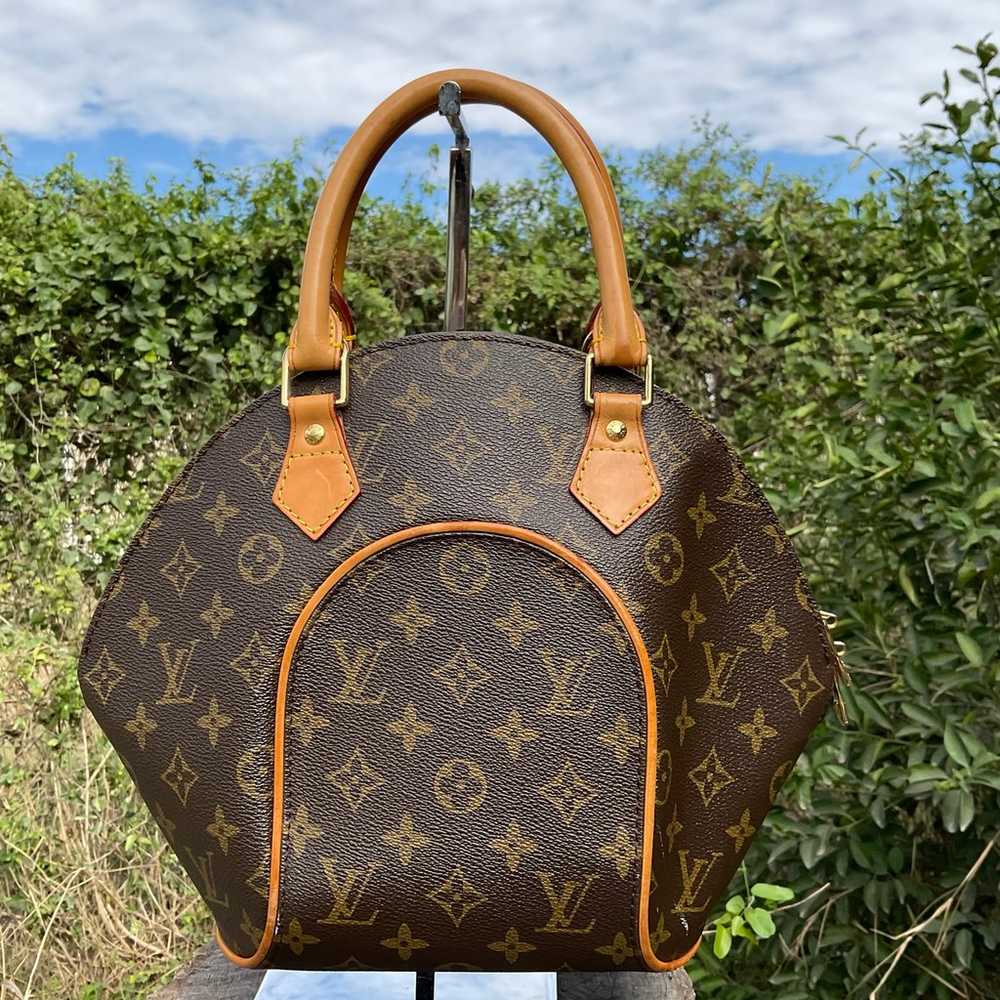 Brown Louis Vuitton Monogram Ellipse MM Handbag - image 1