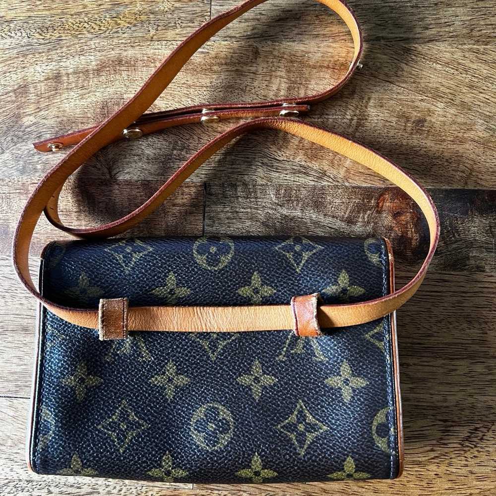 Louis Vuitton Pochette Florentine Belt Bag Monogr… - image 4